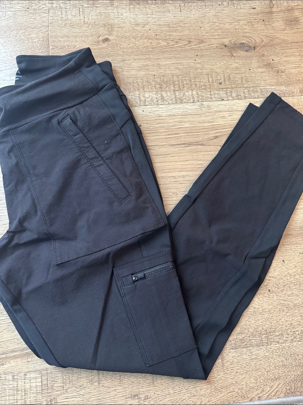 Women’s Black Performance Pants - Brand: